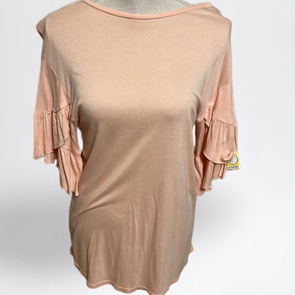 Kaari blue pink pullover top. Ruffle sleeves . Sz med